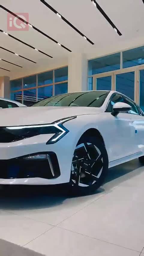Car Video Thumbnail